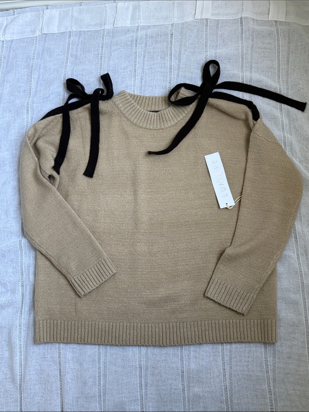 Lumiere’s Beige Cold-Shoulder Knit Sweater with Black Tie Details - Picture 7 of 13